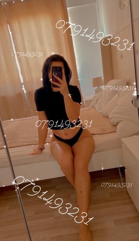 Outcall Exclusiv pentru Doamne la Grand Arena