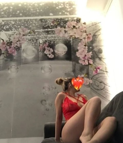 Piercinguri și Plăceri la 2 Mai