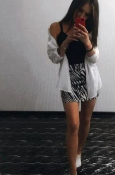 Studentă Nouă în Militari