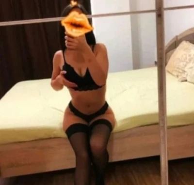 Tgirl încântătoare pentru o noapte de pasiune în Floreasca
