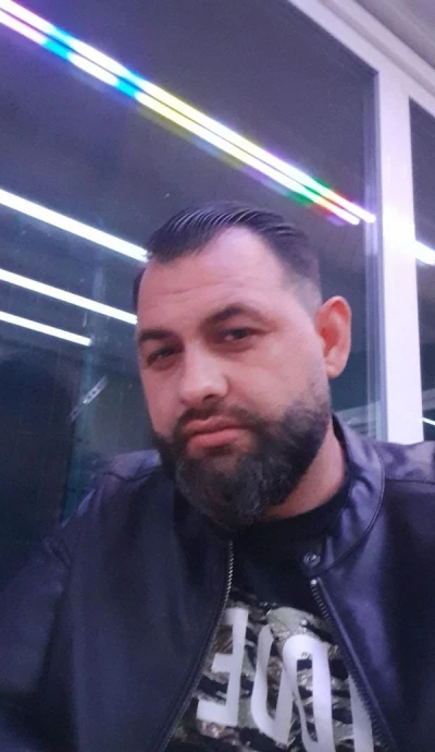 Tânără rafinată căutată în Tecuci