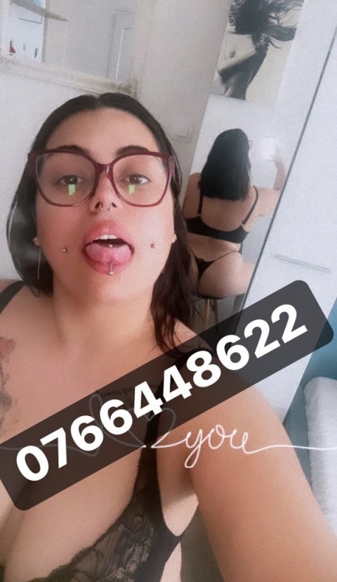 Travesti de Lux pe DN1: Experiențe Unice