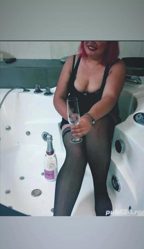 VIP în Lugoj: Fund Mare și Sexy