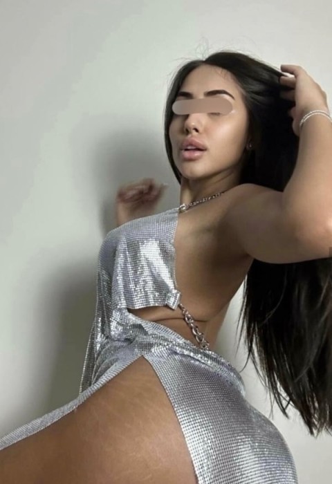 Weekend Special cu Aida Thorry, Escortă Party în Eroii Revoluției